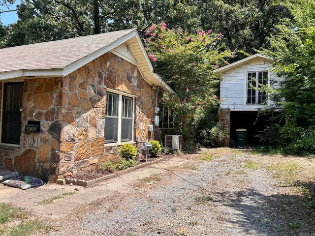 210 Valley View Drive, North Little Rock, AR 72118