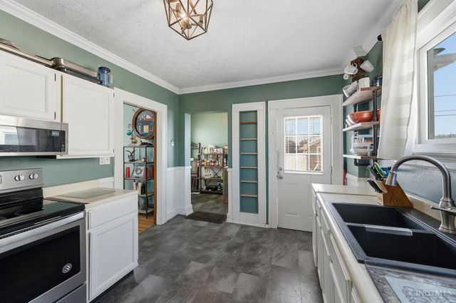 321 Laurel Avenue, Hamilton, OH 45015