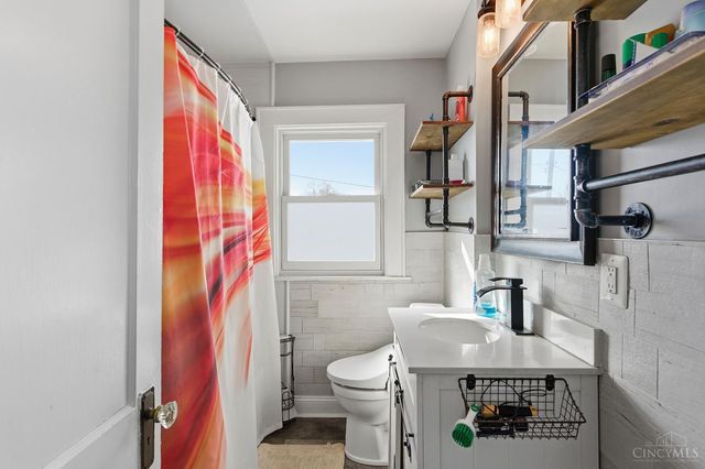 321 Laurel Avenue, Hamilton, OH 45015