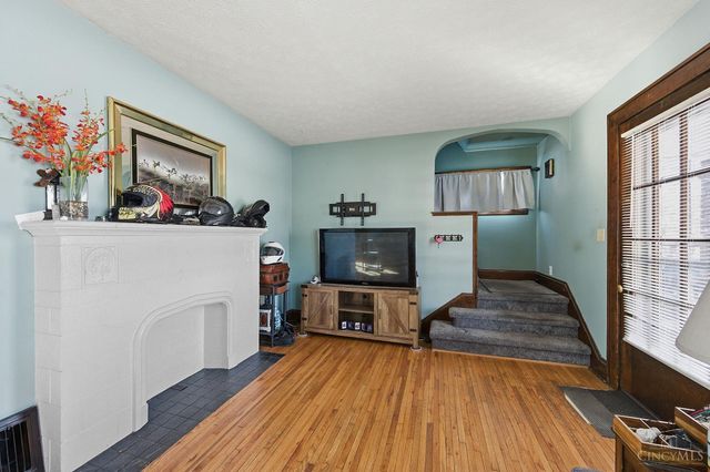 321 Laurel Avenue, Hamilton, OH 45015