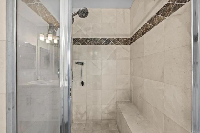 7546 Romeria Street, Carlsbad, CA 92009