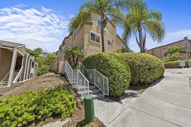 7546 Romeria Street, Carlsbad, CA 92009