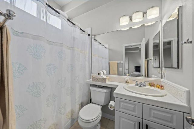 7546 Romeria Street, Carlsbad, CA 92009