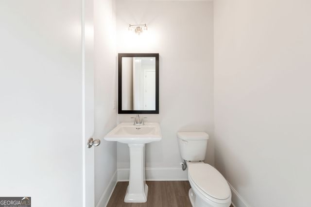 1652 Crest Creek Court, Marietta, GA 30008