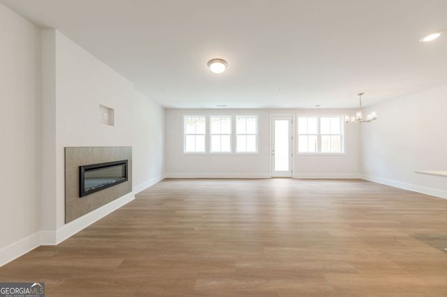 1652 Crest Creek Court, Marietta, GA 30008