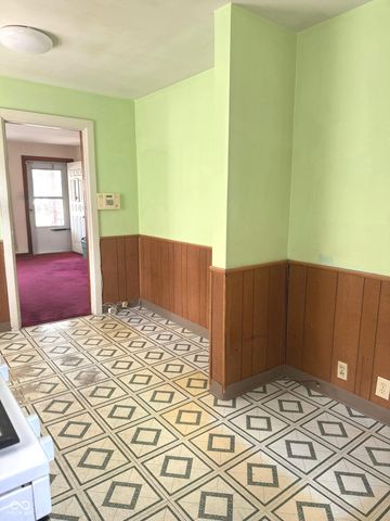 321 N 16th Avenue, Beech Grove, IN 46107