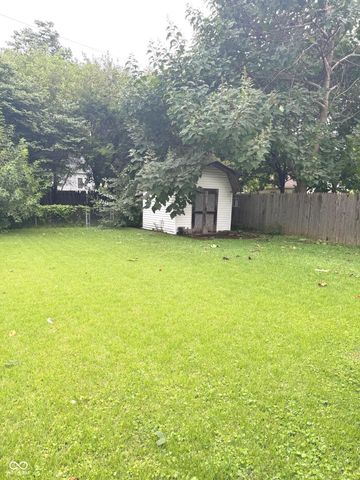 321 N 16th Avenue, Beech Grove, IN 46107