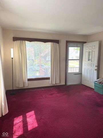 321 N 16th Avenue, Beech Grove, IN 46107