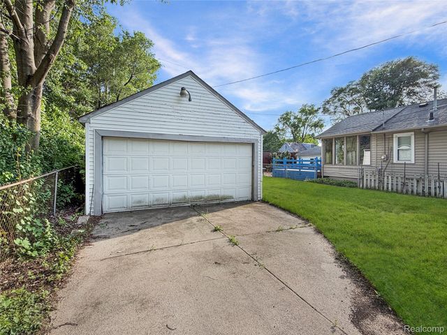 4993 Gateshead Street, Detroit, MI 48236