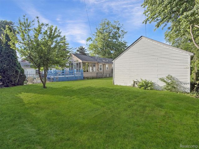 4993 Gateshead Street, Detroit, MI 48236