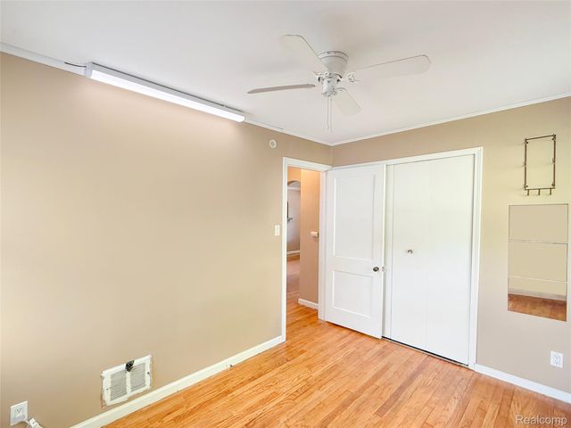 4993 Gateshead Street, Detroit, MI 48236