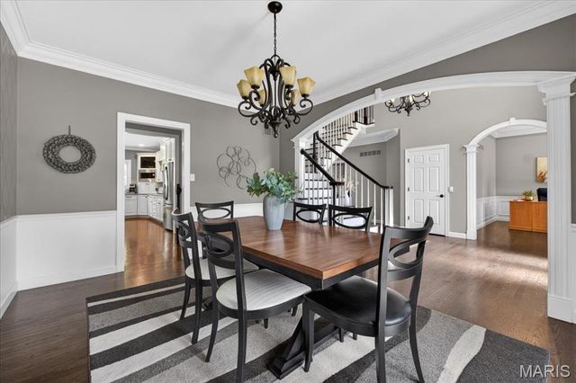 18009 Tara Woods Court, Chesterfield, MO 63005