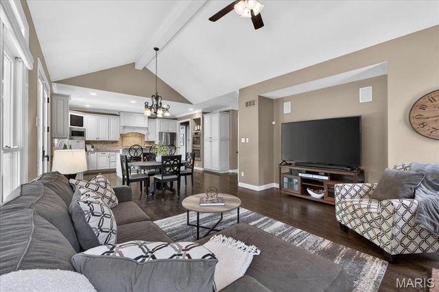 18009 Tara Woods Court, Chesterfield, MO 63005