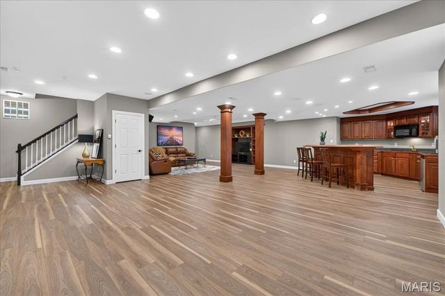 18009 Tara Woods Court, Chesterfield, MO 63005