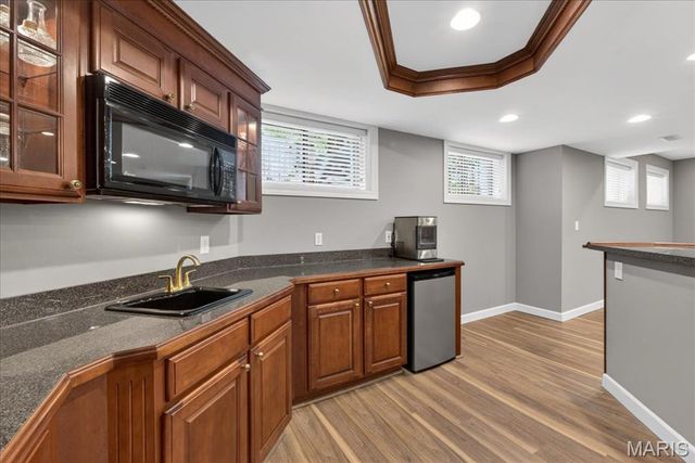 18009 Tara Woods Court, Chesterfield, MO 63005