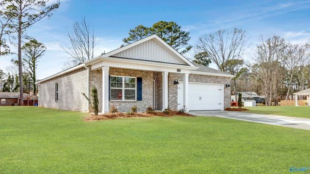 1304 Eidson Street, Athens, AL 35611