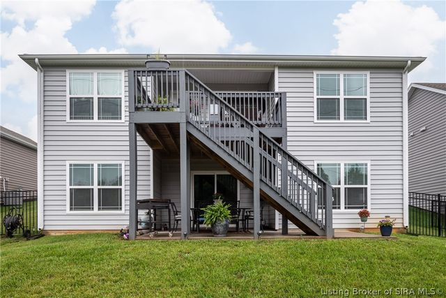 4242 Recreation Way, Jeffersonville, IN 47130