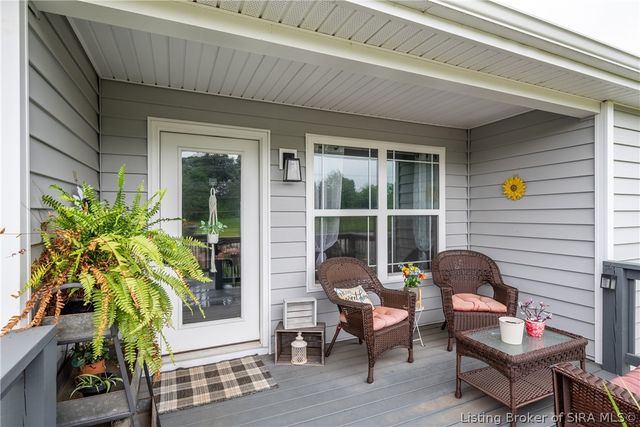 4242 Recreation Way, Jeffersonville, IN 47130