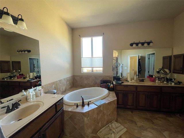 7625 Crackling Creek DR, Austin, TX 78736