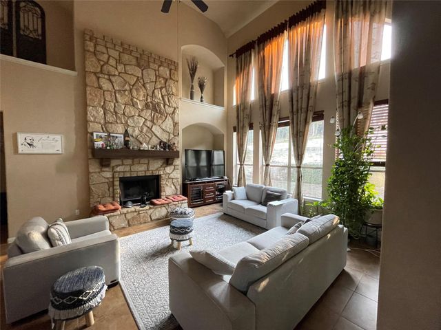 7625 Crackling Creek DR, Austin, TX 78736