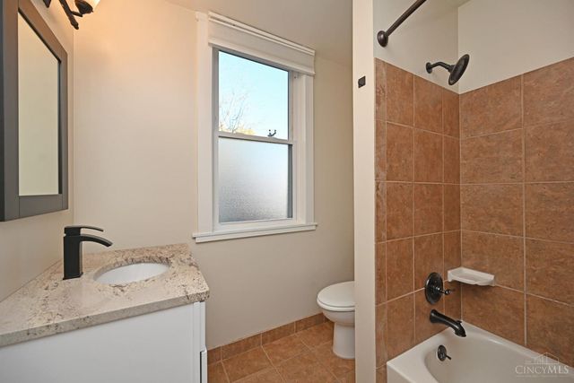 1535 Pullan Avenue, Cincinnati, OH 45223