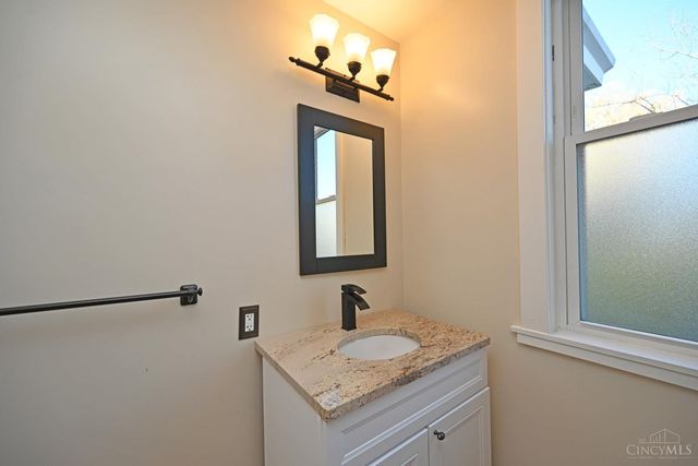 1535 Pullan Avenue, Cincinnati, OH 45223