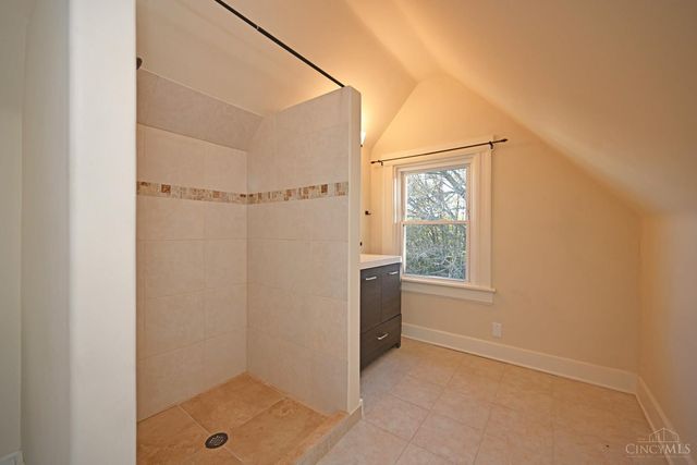 1535 Pullan Avenue, Cincinnati, OH 45223