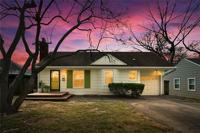 5005 Sycamore Drive, Roeland Park, KS 66205