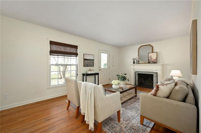 5005 Sycamore Drive, Roeland Park, KS 66205