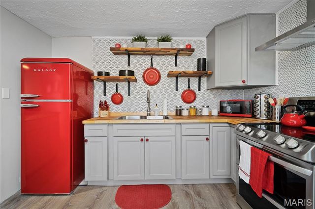 110 Walker Road, Troy, MO 63379