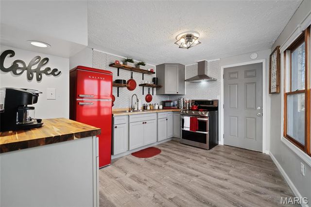 110 Walker Road, Troy, MO 63379