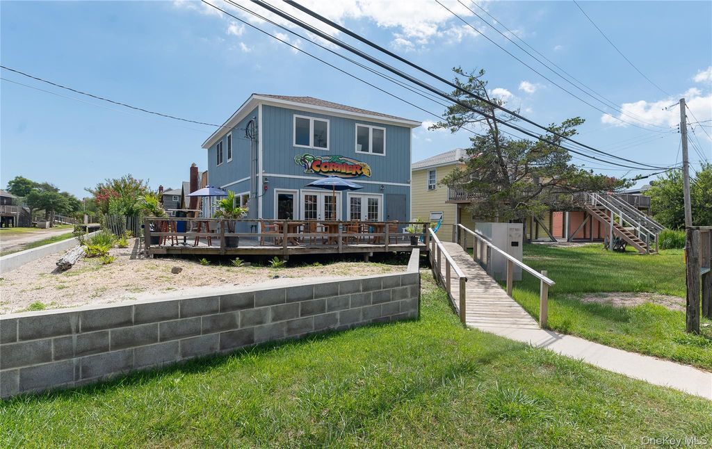 68 E Bayview Walk, Ocean Bay Park, NY 11770 — photo 4