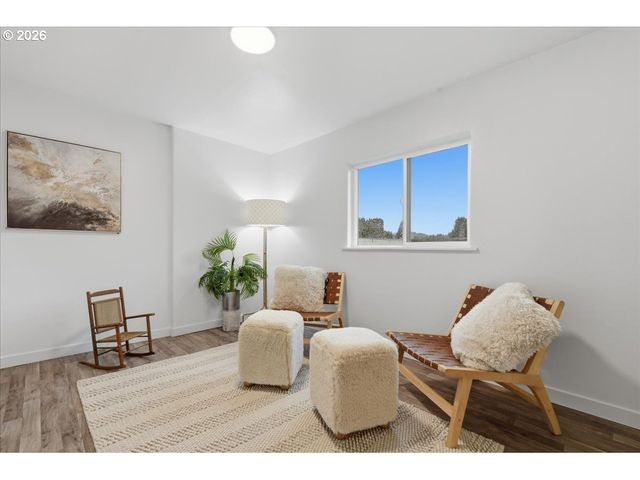 132 GREEN ACRES Dr, Castle Rock, WA 98611
