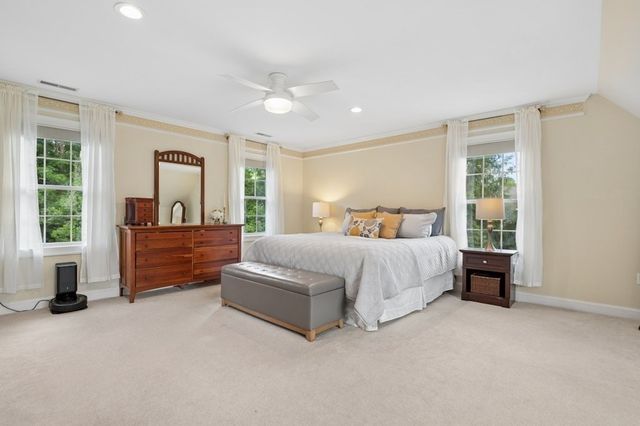 36 Magnolia Lane, Grafton, MA 01536