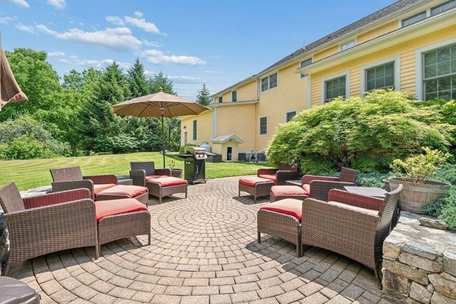 36 Magnolia Lane, Grafton, MA 01536