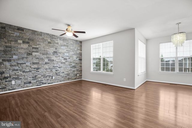 407 APRICOT ST, Stafford, VA 22554