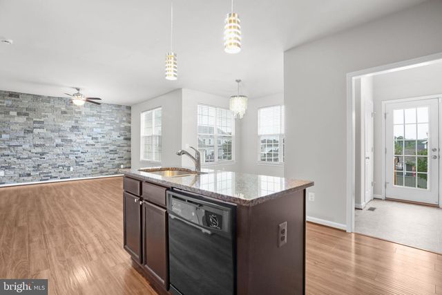 407 APRICOT ST, Stafford, VA 22554