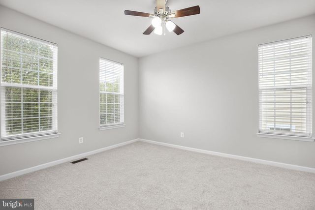 407 APRICOT ST, Stafford, VA 22554