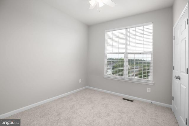 407 APRICOT ST, Stafford, VA 22554