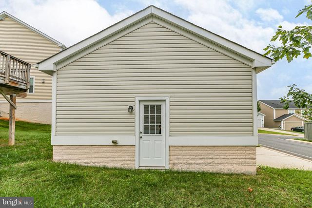 407 APRICOT ST, Stafford, VA 22554
