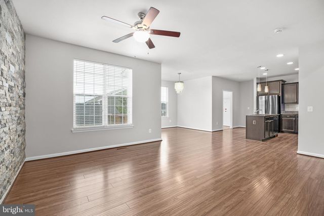 407 APRICOT ST, Stafford, VA 22554