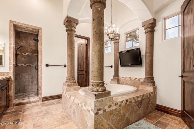 3037 E WATERMAN Way, Gilbert, AZ 85297