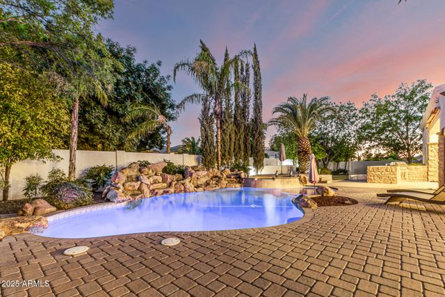 3037 E WATERMAN Way, Gilbert, AZ 85297
