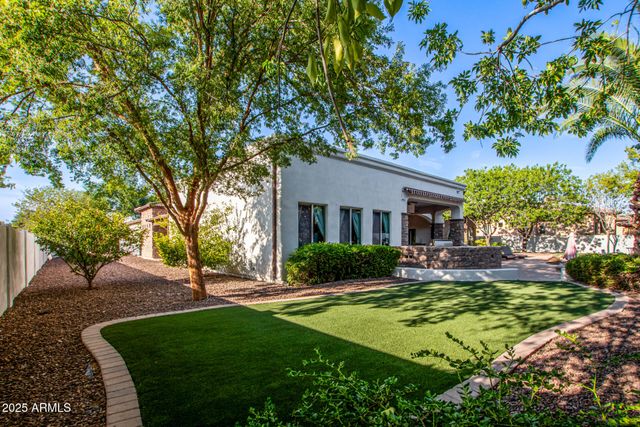 3037 E WATERMAN Way, Gilbert, AZ 85297