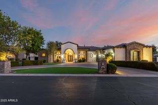 3037 E WATERMAN Way, Gilbert, AZ 85297