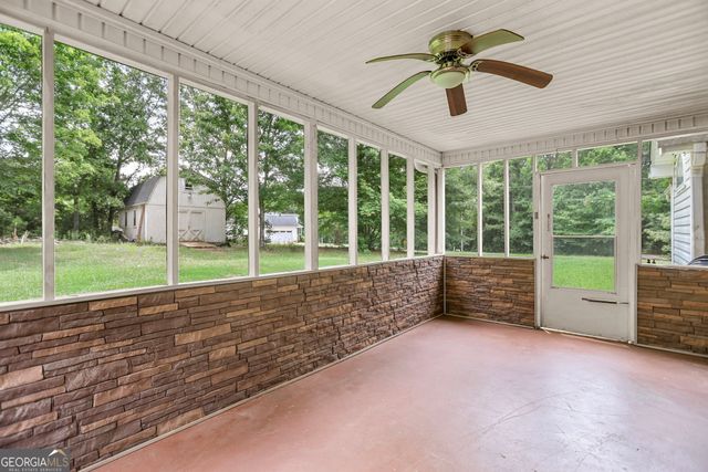 130 Rockhouse Road, Senoia, GA 30276
