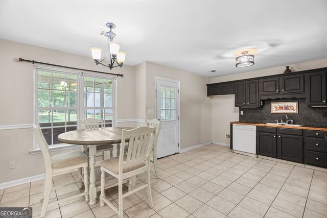 130 Rockhouse Road, Senoia, GA 30276