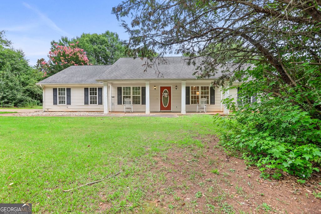 130 Rockhouse Road, Senoia, GA 30276