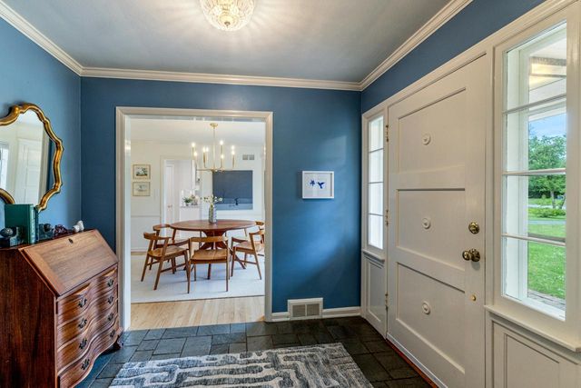 9321 N Tennyson DRIVE, Bayside, WI 53217