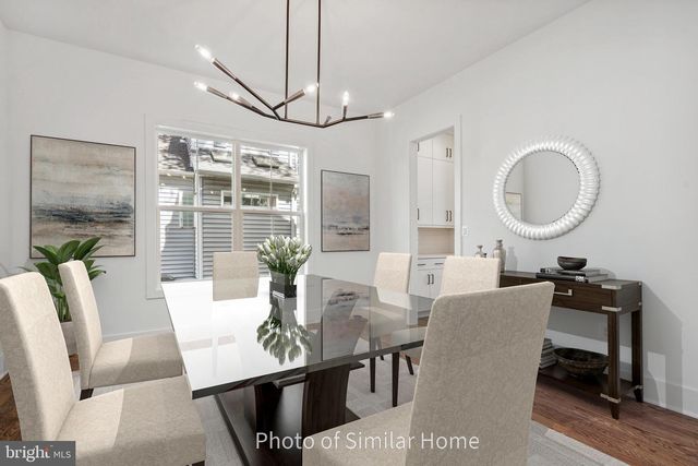 1607 HUNTING AVE, Mclean, VA 22102